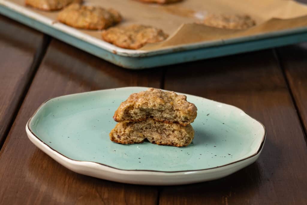 A close-up of the banana bread seitan zoomed into the inside.