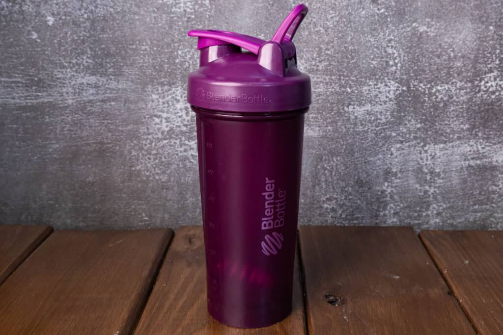Shaker bottle