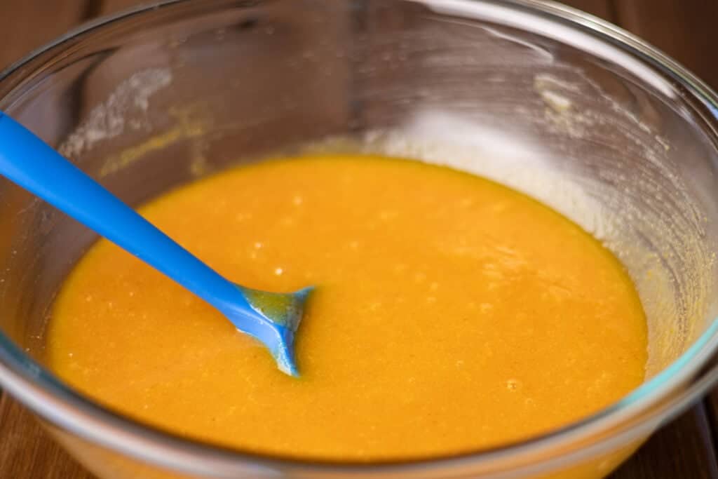 Combined wet ingredients.