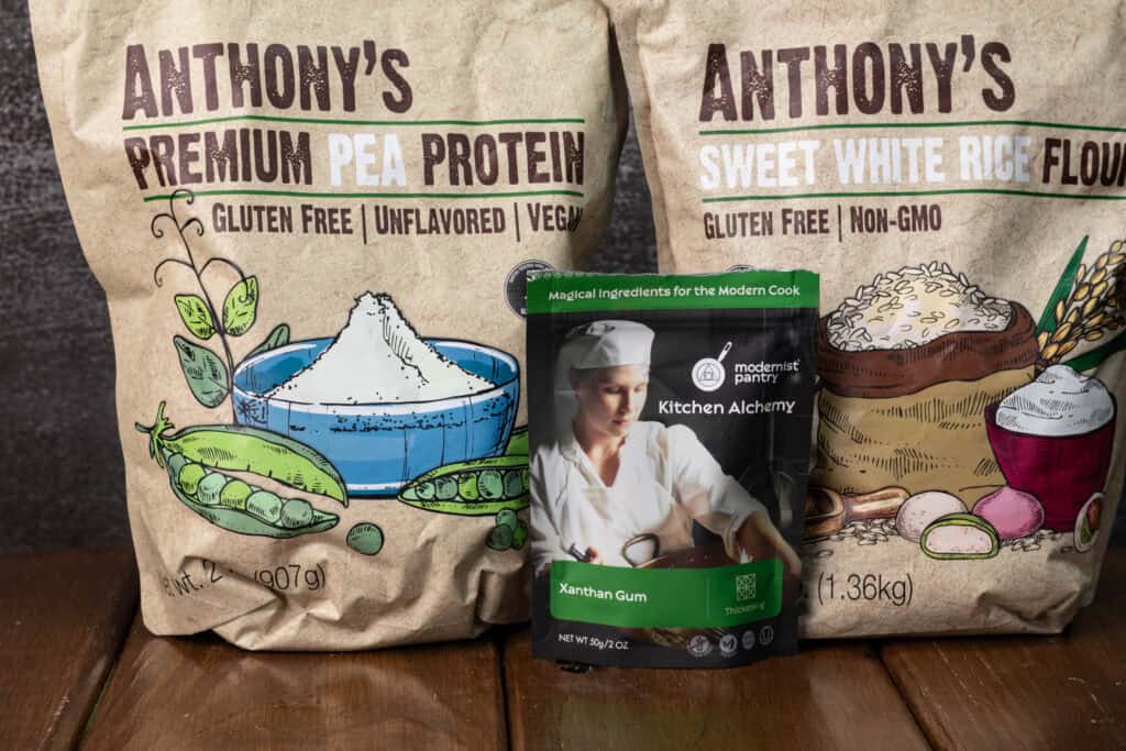 Pea protein powder, sweet white rice flour and xanthan gum.